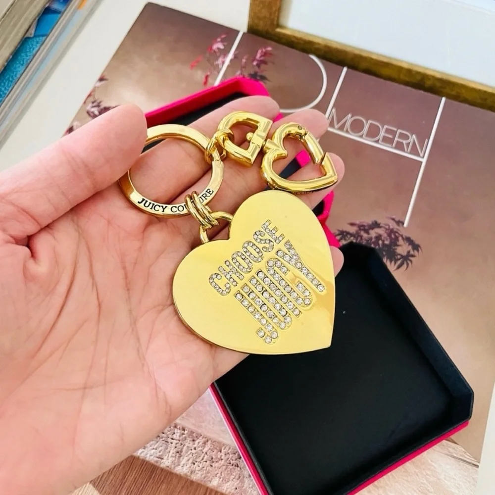 Y2K Vintage Juicy Couture‎ Heart Shaped Keychain
